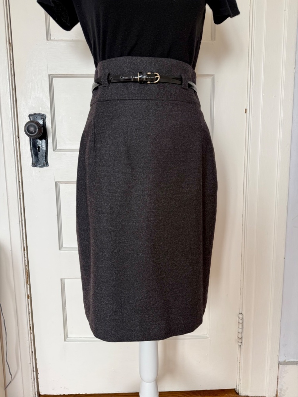 Burberry London ✨ Gray Cashmere & Angora Blend High Waisted Pencil Skirt - Italy